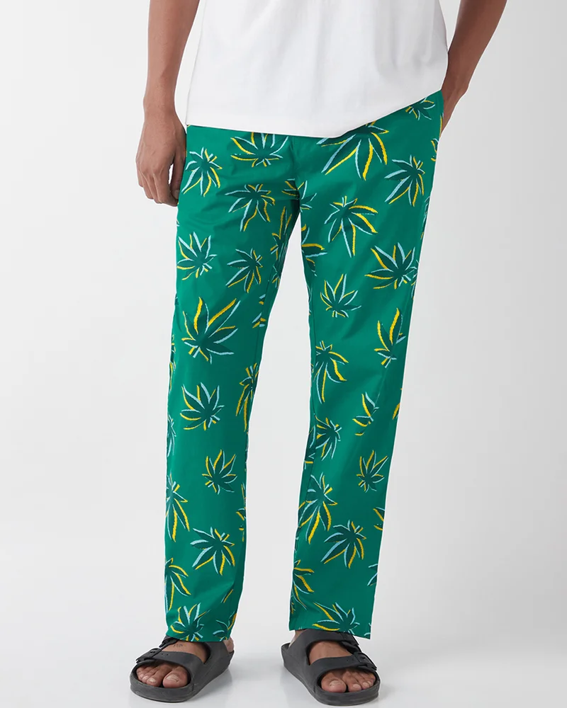 بيواكوف Men's Green All Over Printed Pyjamas